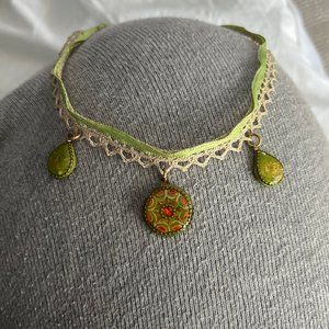 Boho style choker - green & gold